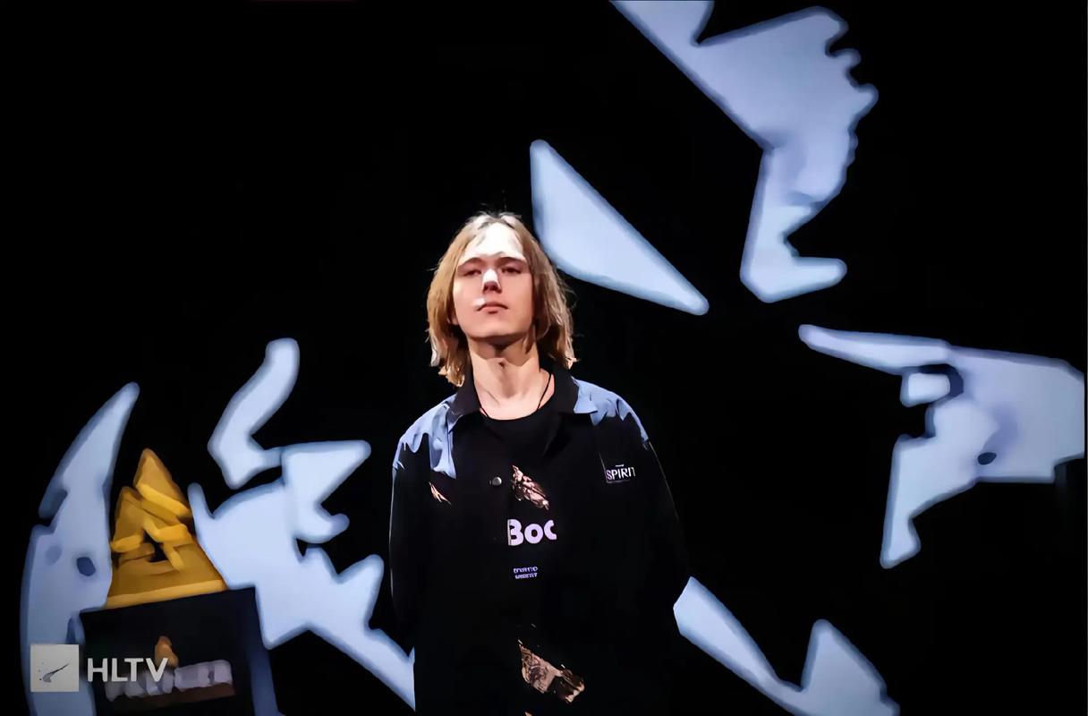 FPX再官宣减员，FMVP打野正式离队