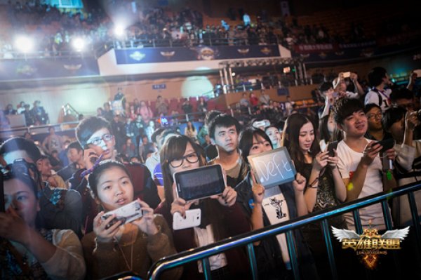 迷之操作？Doggo被BLG官宣下放至2队